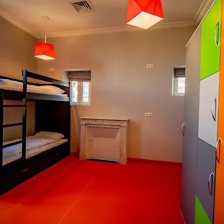 Hostel Banana's Camp *
